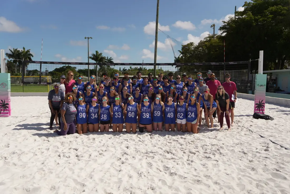 The Mamu Beach national team lined up on the sand court