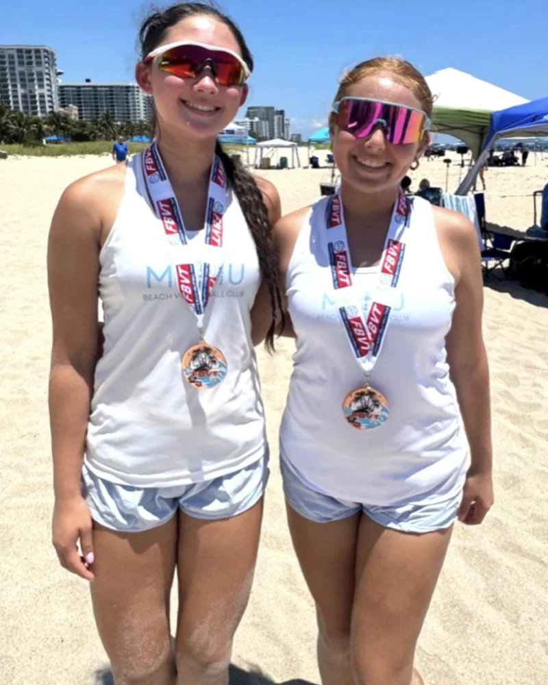 Hannah McGrath and Ali Vega with their Florida Beach Volleyball Tour bronze medals